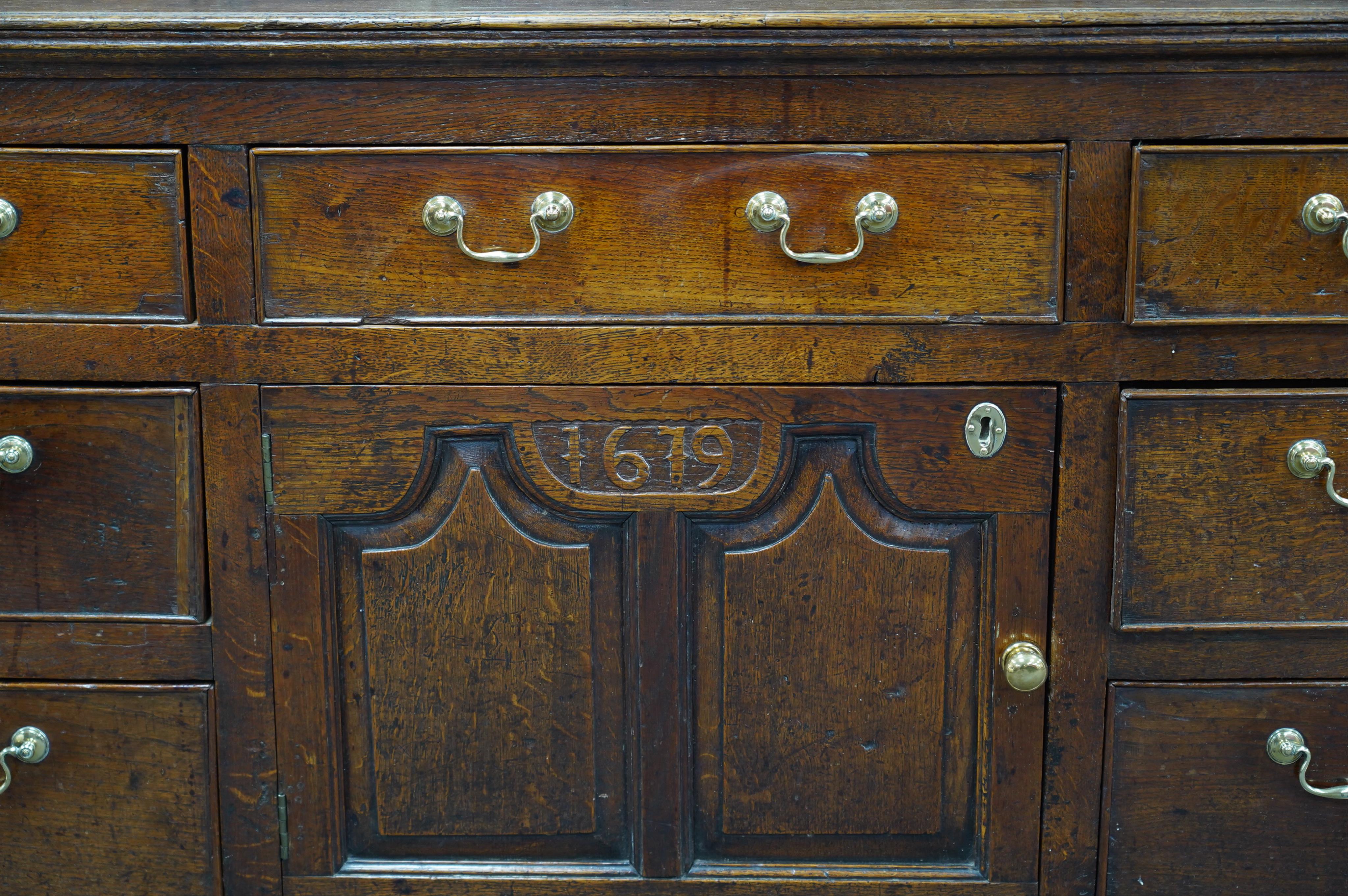 A George III oak dresser base